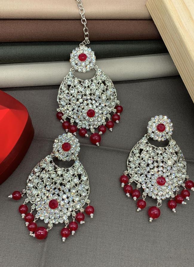 Maroon Silver Plated Earrings With Maang Tikka